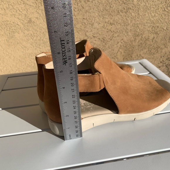 The FLEXX tan leather sandals size 10 (European 42) - Picture 7 of 16